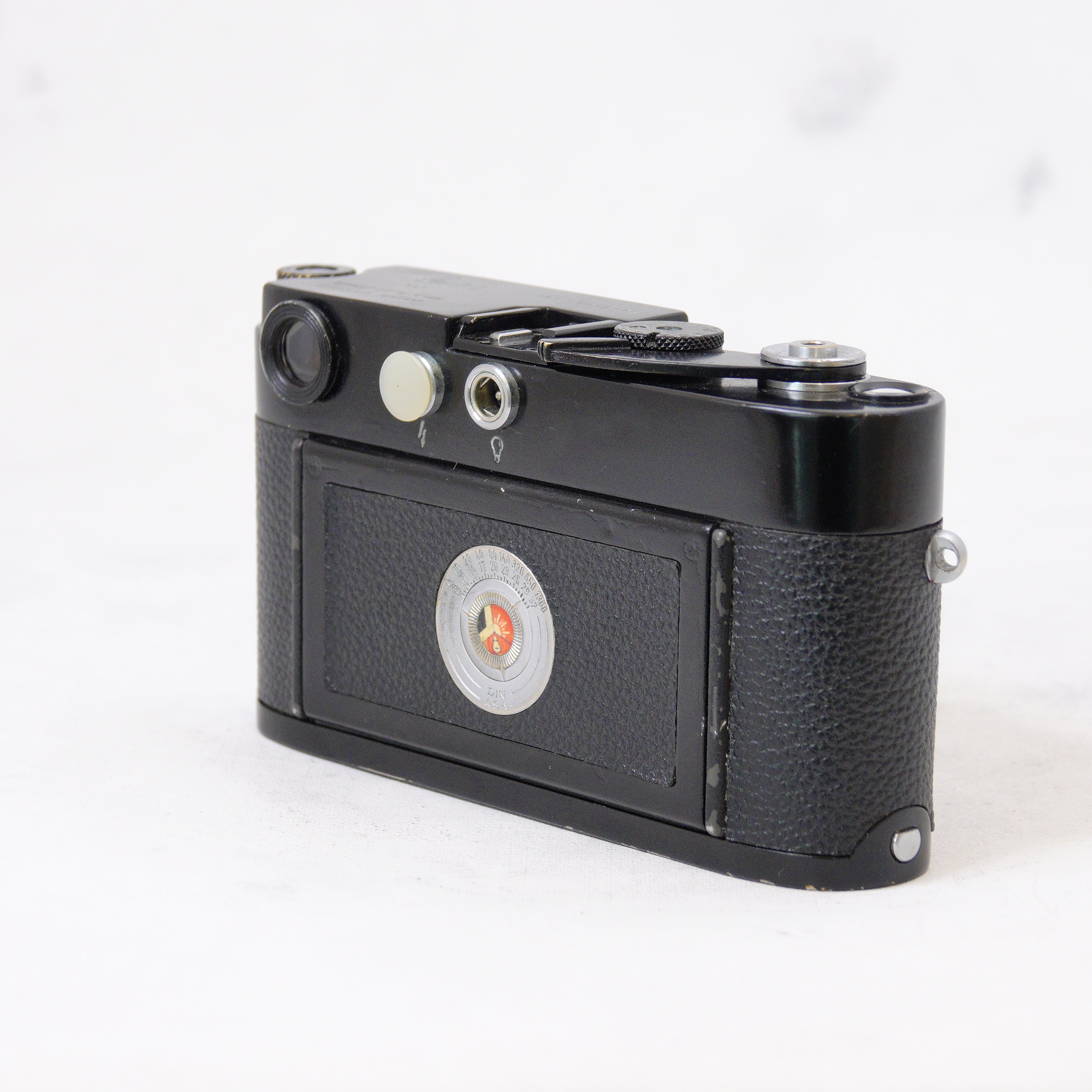 Leica M3 (Body Black) + Estuche Leitz - Usado