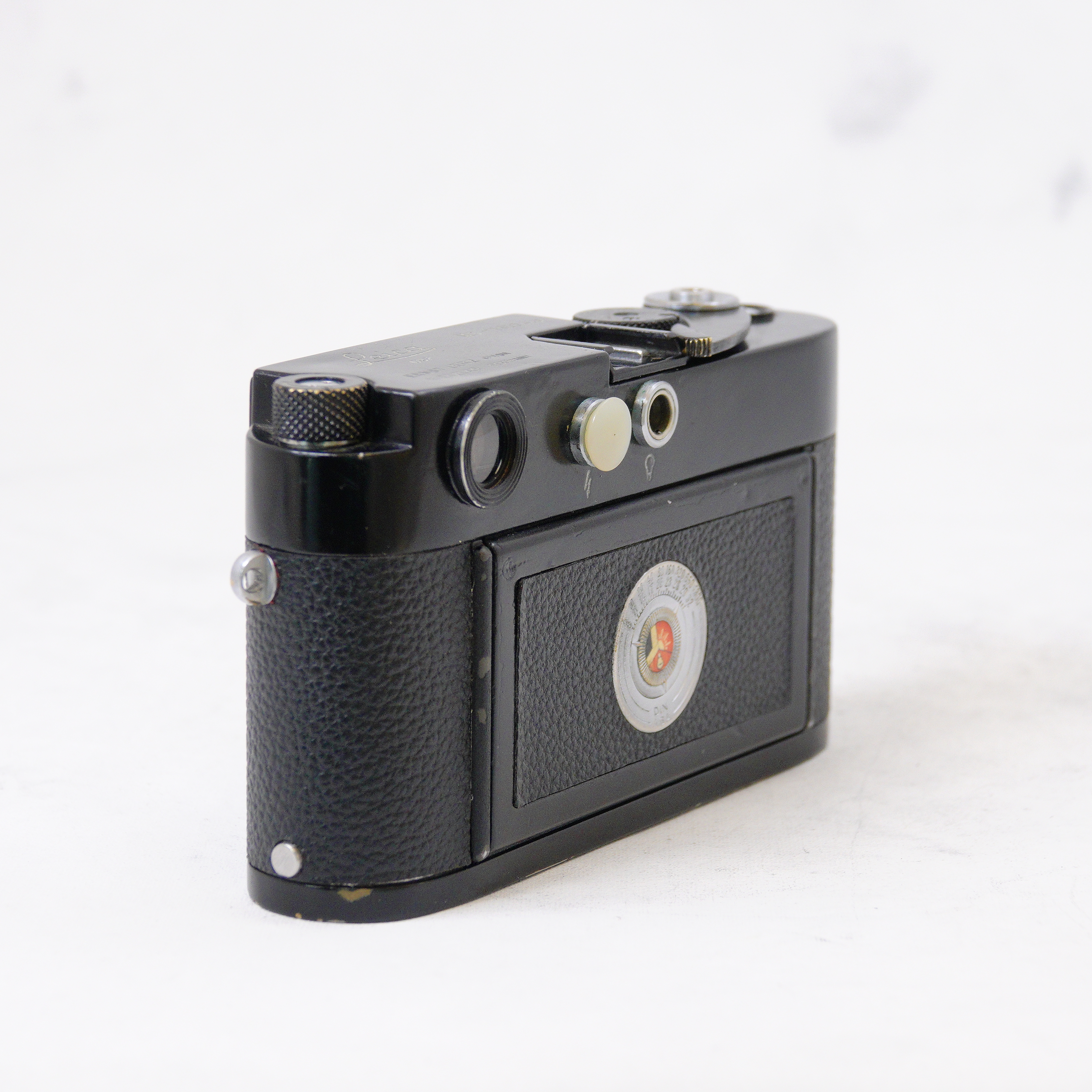 Leica M3 (Body Black) + Estuche Leitz - Usado