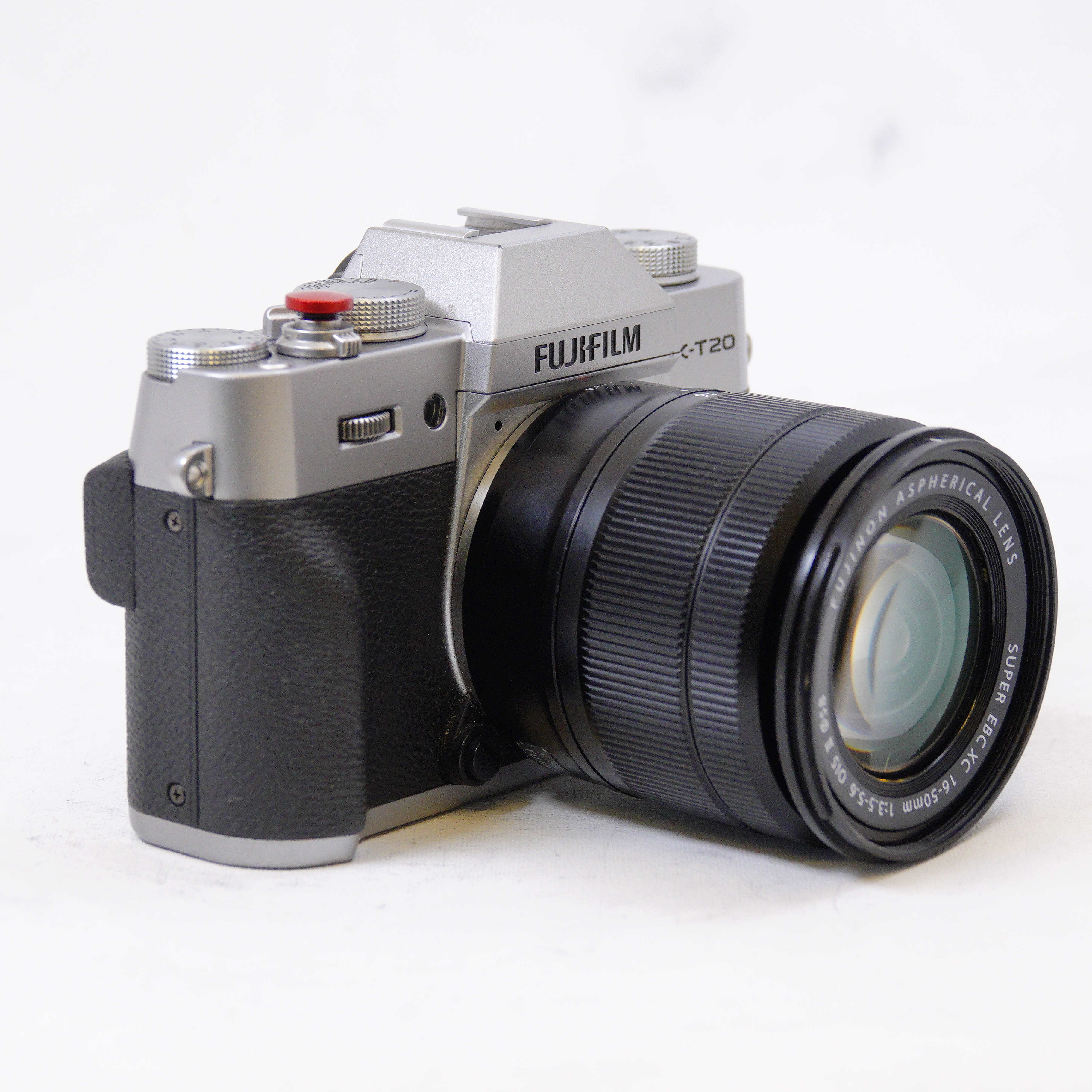 Fujifilm XT20 Lente Fujinon XC 16-50mm Usado