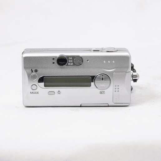 Canon ELPH Z3 - Usado 3