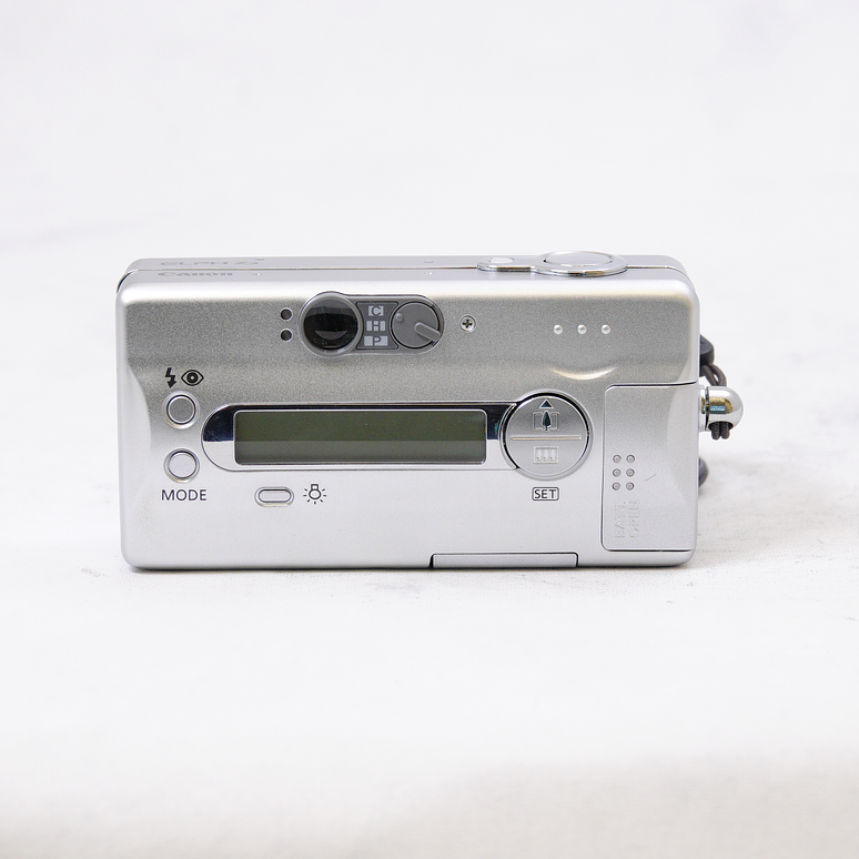 Canon ELPH Z3 - Usado 3