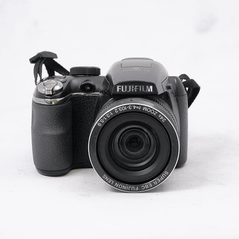 Fujifilm Finepix S4200  Usado