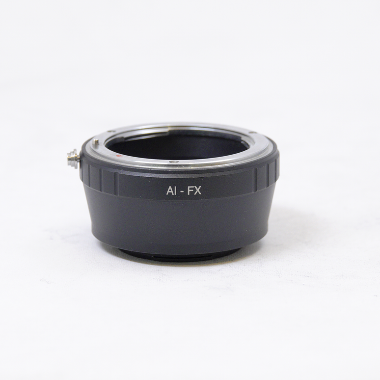 Adaptador Genérico AIFX  Usado 1