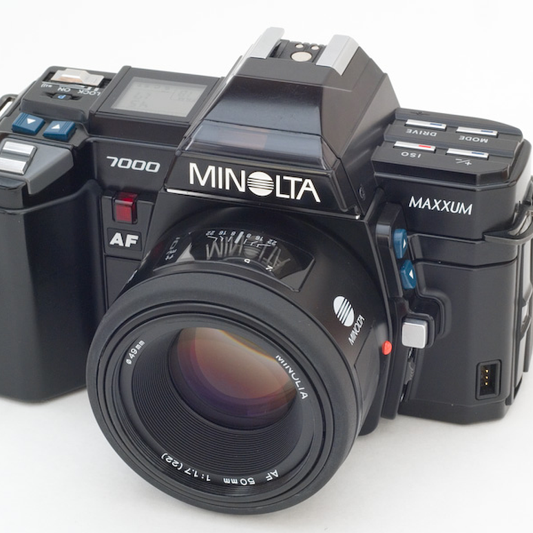 Kit Minolta Maxxum 7000 incluye lentes 50mm y 28mm - Usado 1