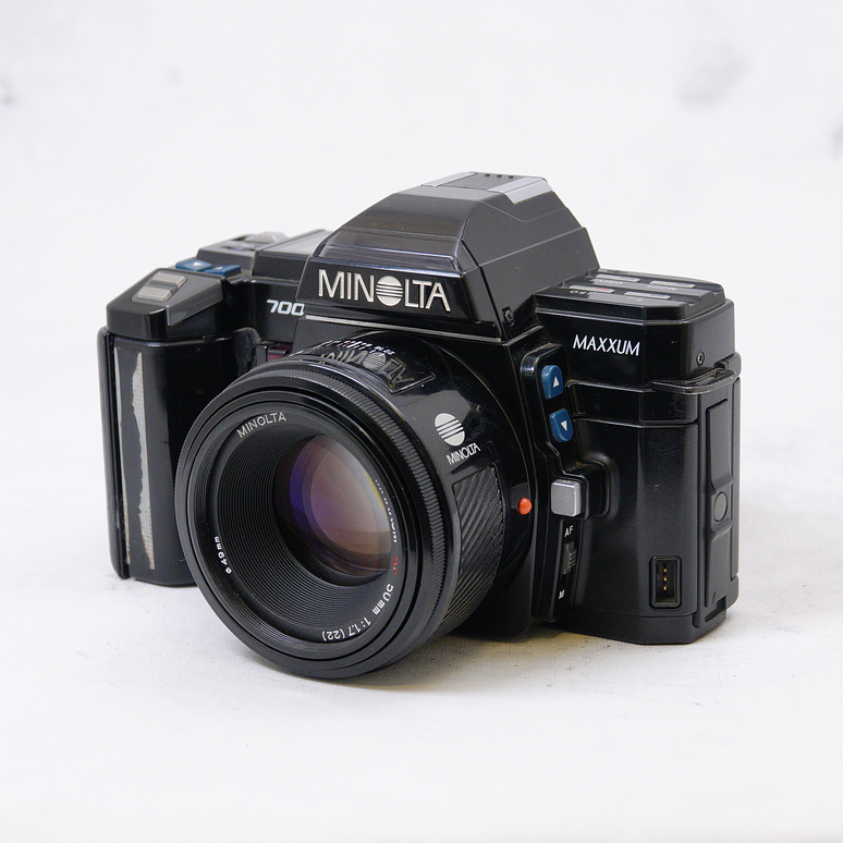 Kit Minolta Maxxum 7000 incluye lentes 50mm y 28mm - Usado 4