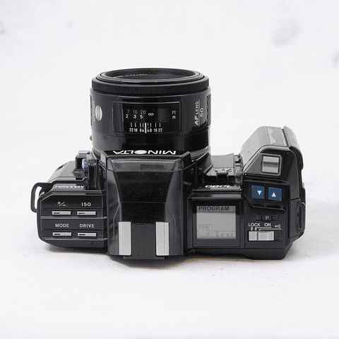 Kit Minolta Maxxum 7000 incluye lentes 50mm y 28mm - Usado