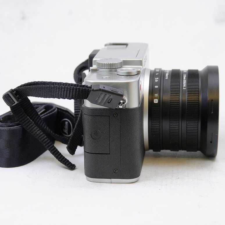 Leica Digilux 2 - Usado 6