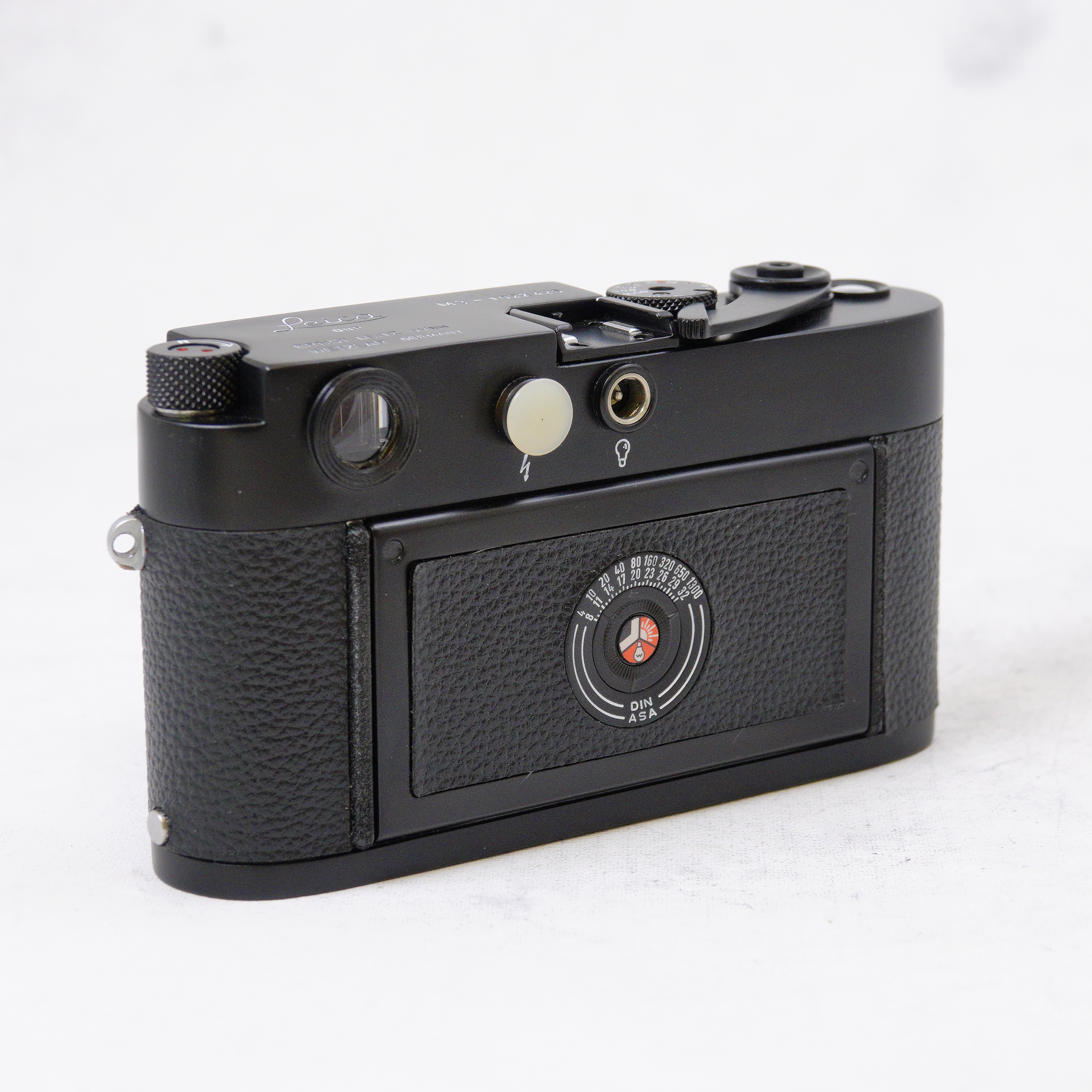 Leica M3 con Summicron 50mm F2 V3 (Black painted) - Usado