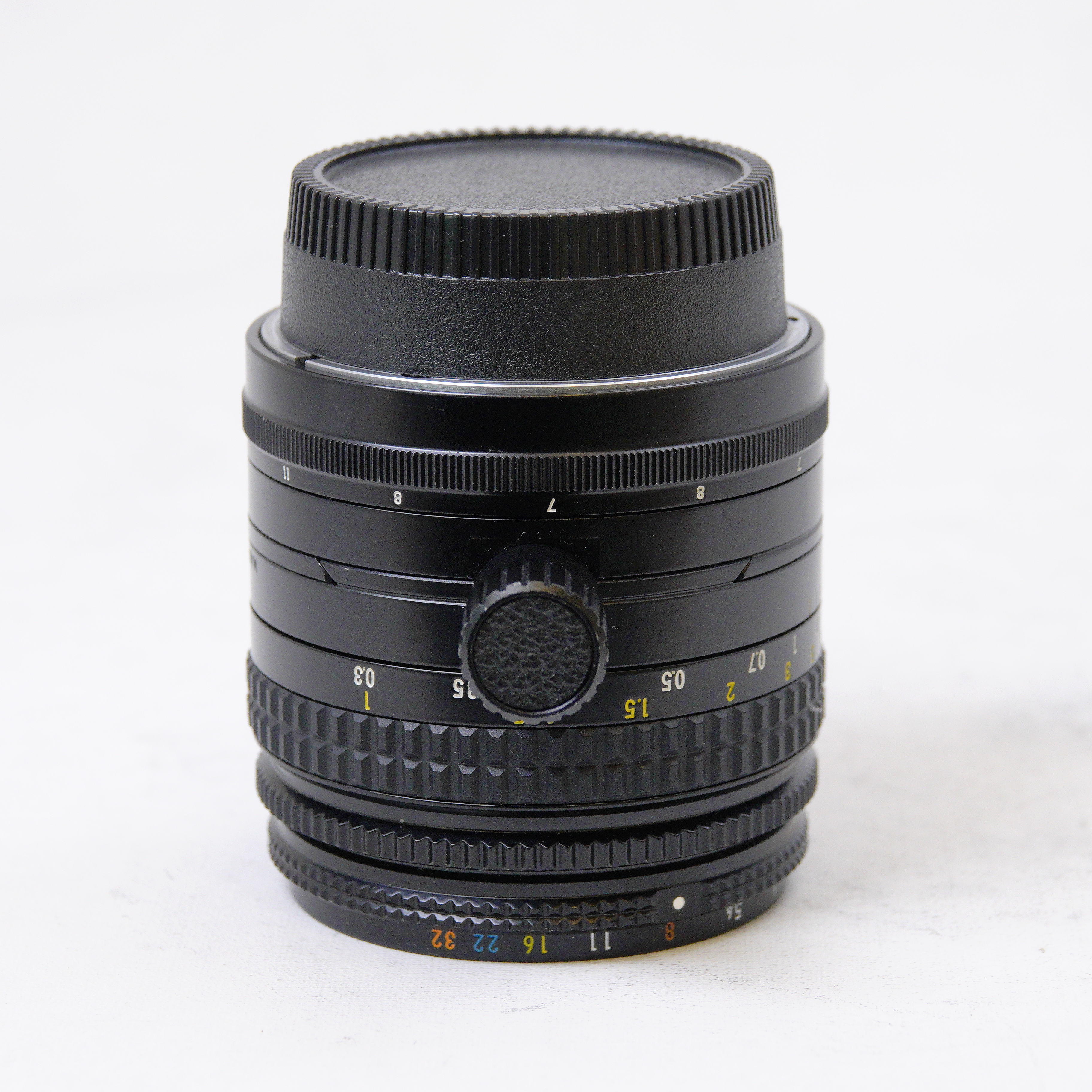 Nikon SHIFT 35mm f/2.8 PC-Nikkor (new) - Usado