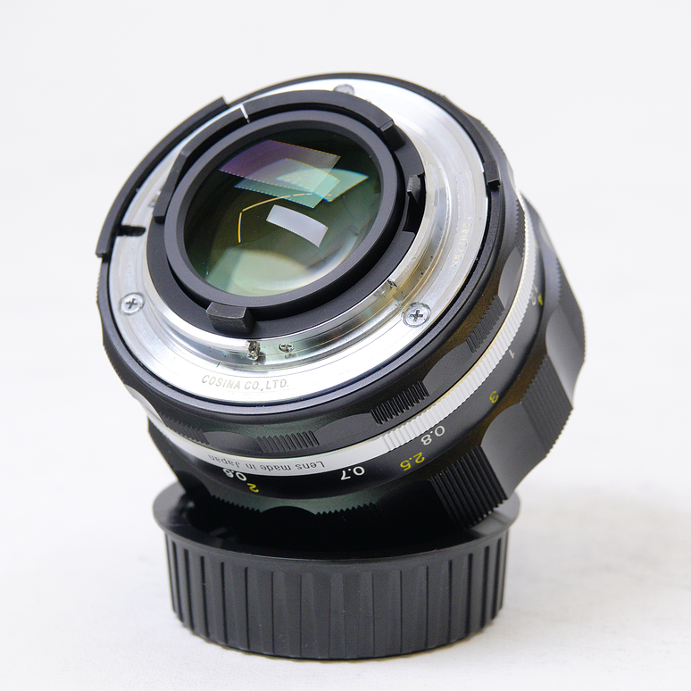 Voigtlander Nokton 58mm f/1.4 SL II S (Silver) - Usado 4