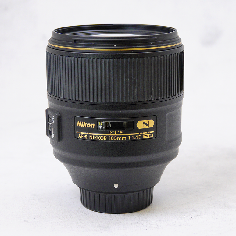 Nikon AF-S NIKKOR 105mm f/1.4E ED - Usado 2