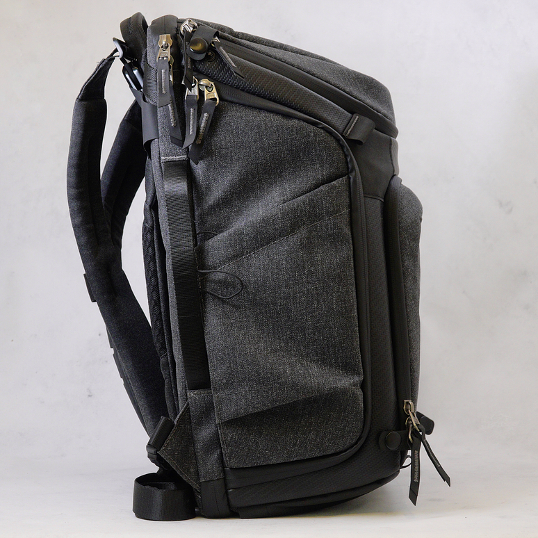 K&F Concept Alpha Backpack (Gray 25L) - Usado 5