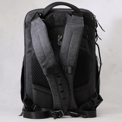 K&F Concept Alpha Backpack (Gray 25L) - Usado 4