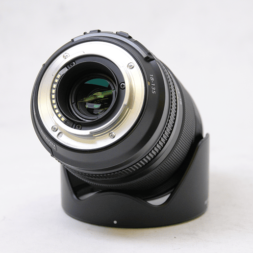 FUJIFILM XF 18-135mm f/3.5-5.6 R LM OIS WR - Usado 4