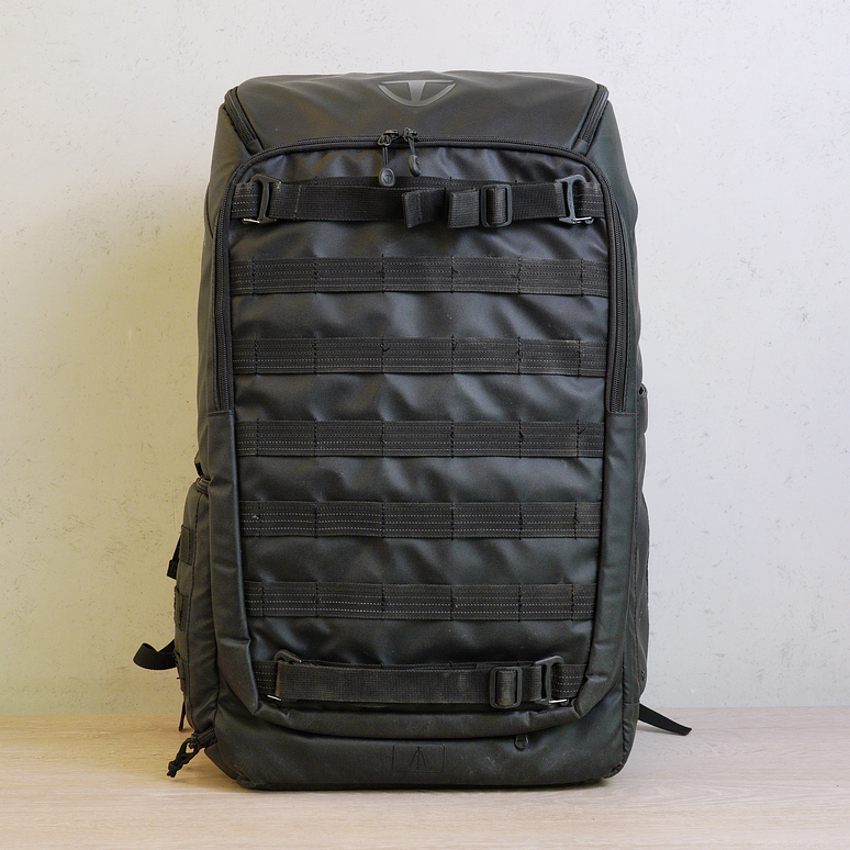 Mochila Tenba Axis (negra, 32L) - Usado 8