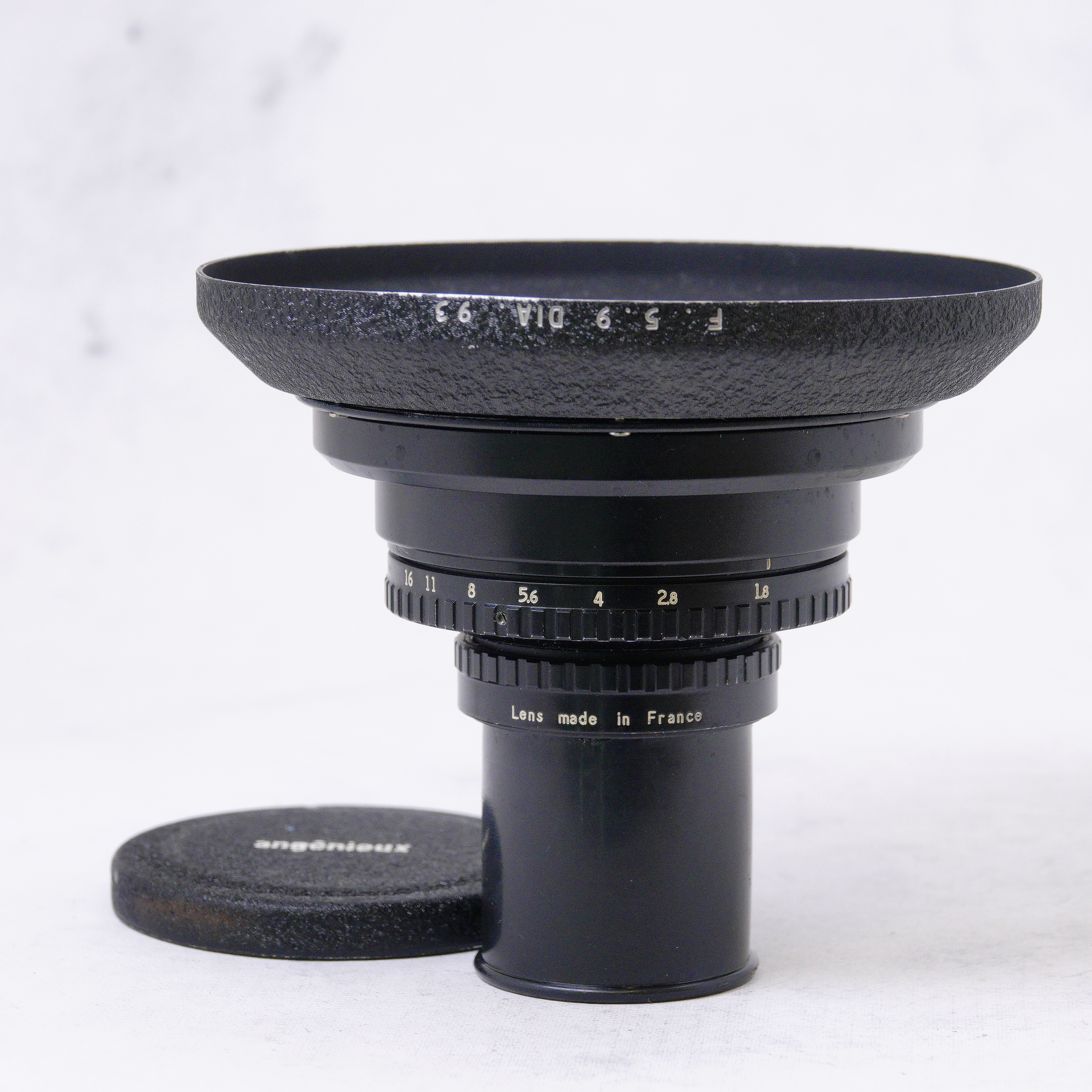 ANGENIEUX 5.9mm f/1.8 T2 tipo R7 para Arriflex Arri STD - Usado