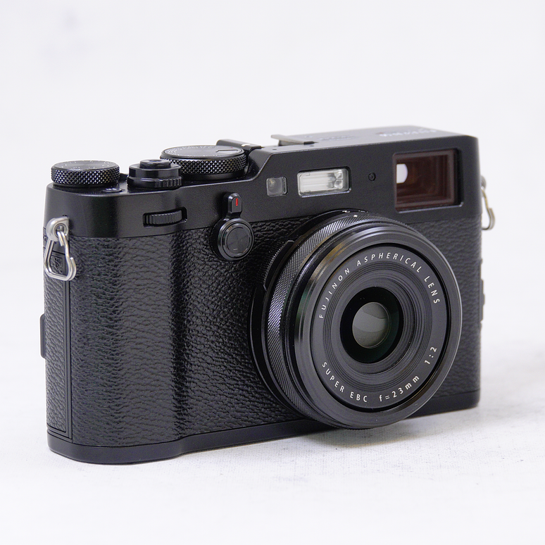 FUJIFILM X100F (negra) - Usado 3