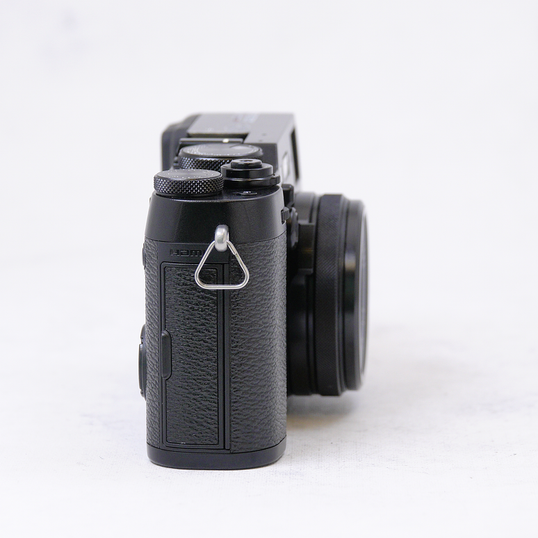 FUJIFILM X100F (negra) - Usado 4