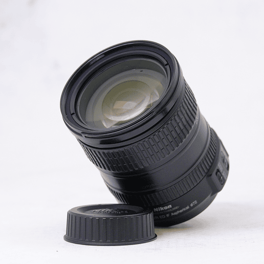 Nikon AF Zoom Nikkor 18-200mm f/3.5-5.6G ED-IF AF-S DX VR - Usado 3