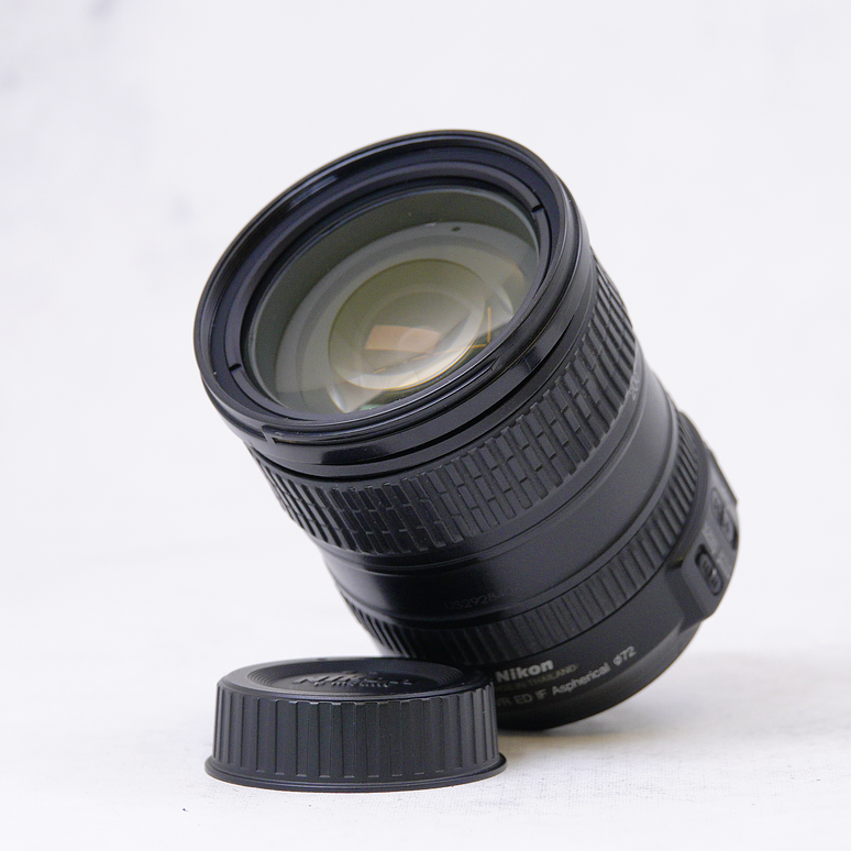 Nikon AF Zoom Nikkor 18-200mm f/3.5-5.6G ED-IF AF-S DX VR - Usado 3