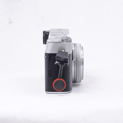 FUJIFILM X100V (Silver) con accesorios - Usado 4