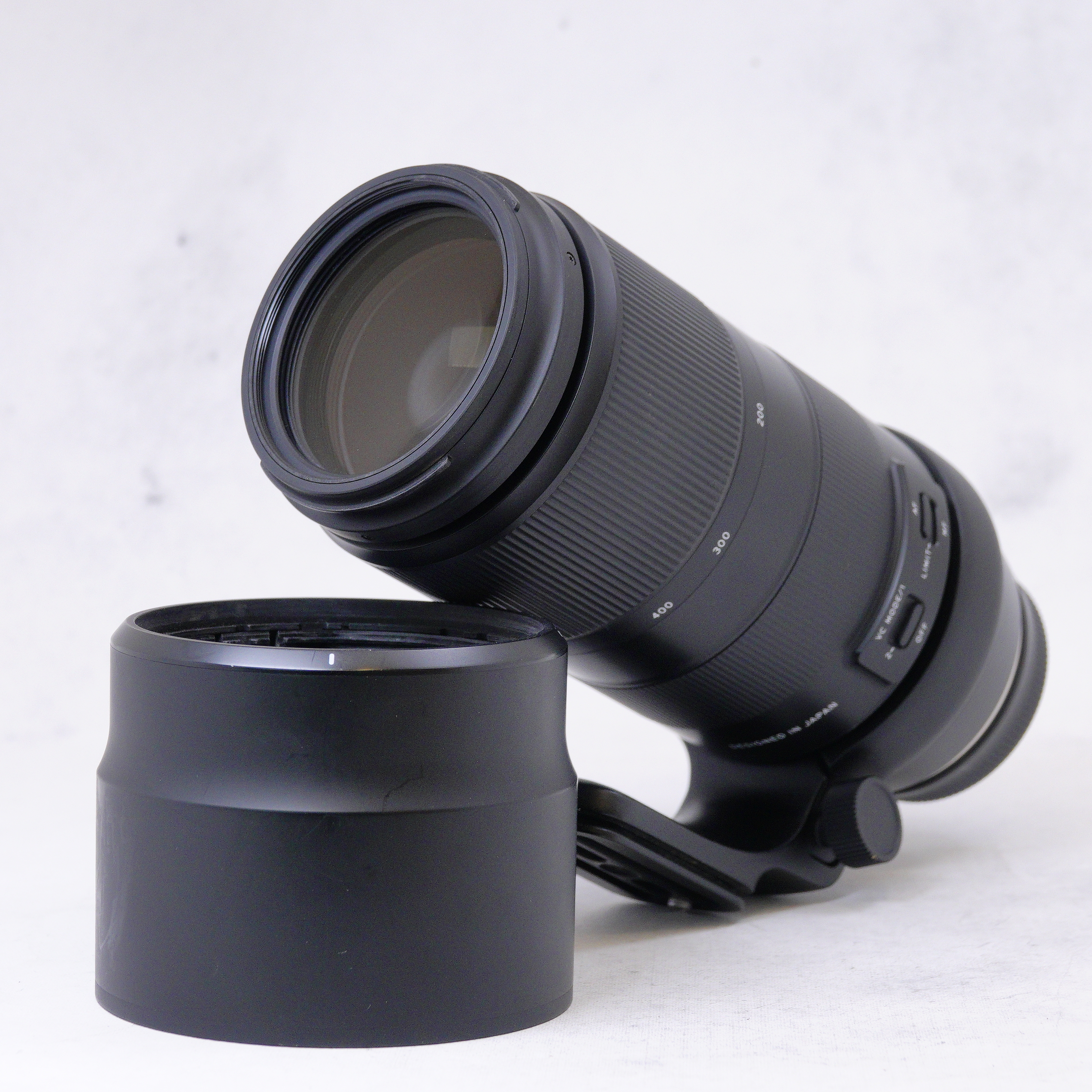 Tamron 100-400mm f/4.5-6.3 Di VC USD incluye anillo de Tripode Canon EF - Usado