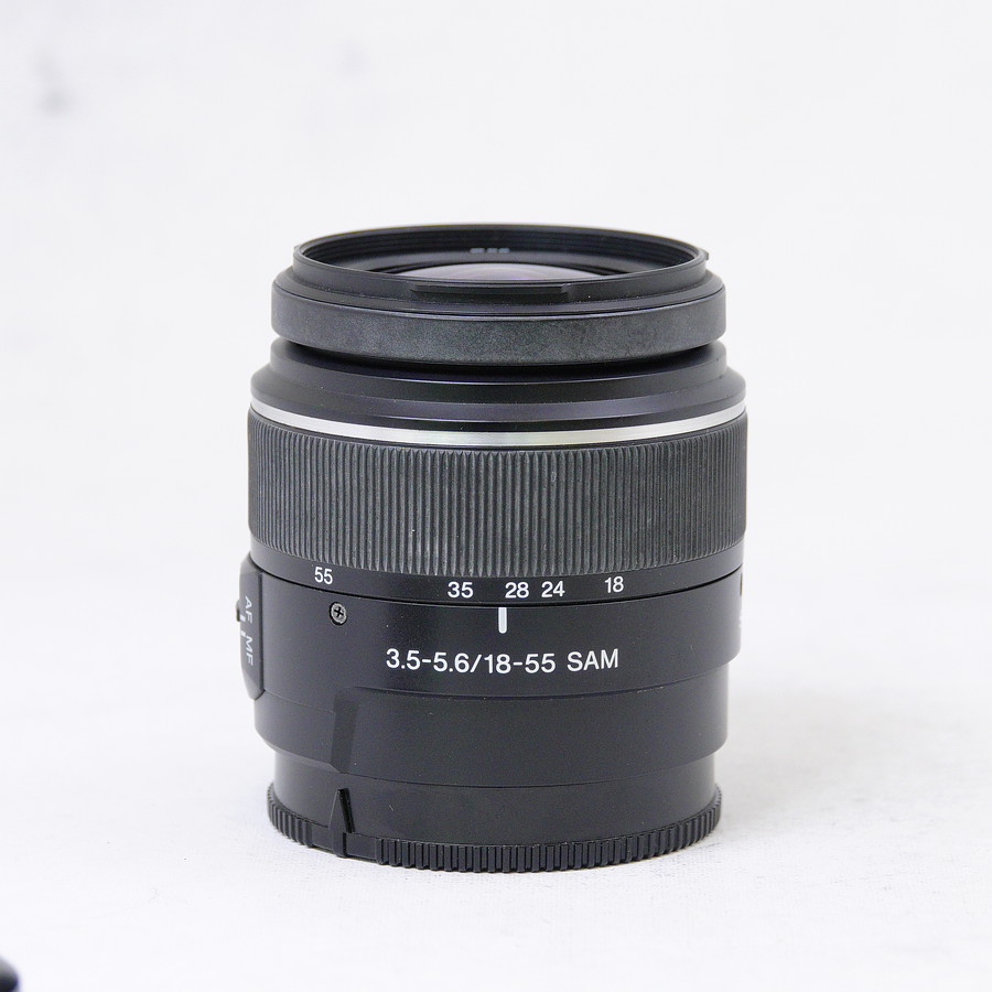 Sony DT 18-55mm f/3.5-5.6 SAM - Usado