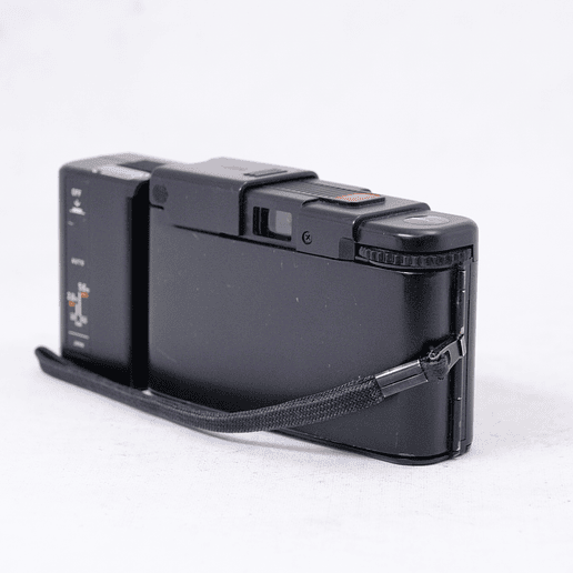 Olympus XA + Flash A11 - Usado 4