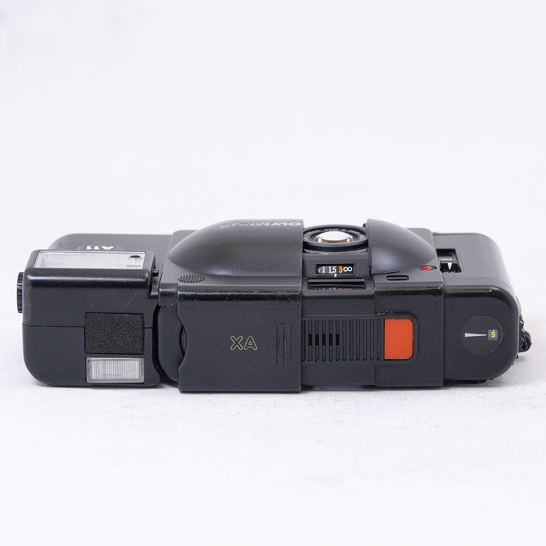 Olympus XA + Flash A11 - Usado 9