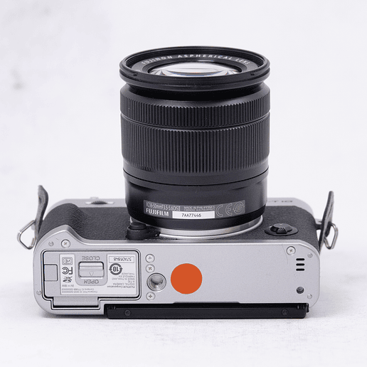 Fujifilm X-T10 + Lente XC 16-50mm II + accesorios - Usado 11