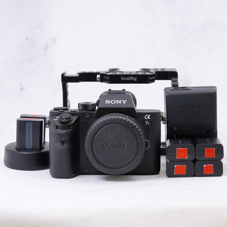 Sony A7SII con Adaptador EF-NEX más accesorios - Usado 13