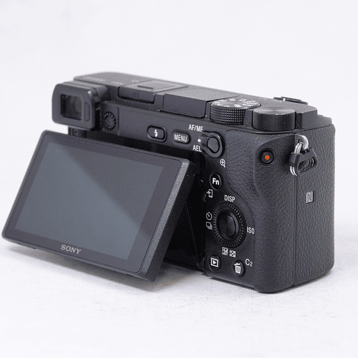 Sony A6400 (cuerpo) mas baterias y accesorios - Usado 5