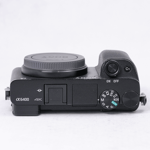 Sony A6400 (cuerpo) mas baterias y accesorios - Usado 10