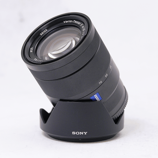 Sony Vario-Tessar T* E 16-70mm f/4 ZA OSS - Usado 3