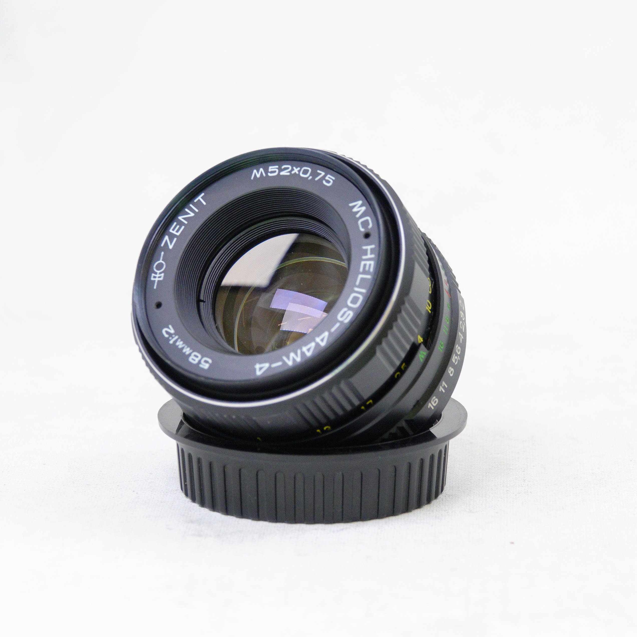 Zenit Helios 44M-4 58mm f2 con Adaptador para montura Canon EF - Usado