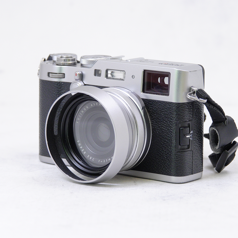 FUJIFILM X100F (silver) - Usado 9