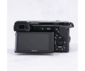 Sony a6100 con tarjeta SD 32GB más accesorios - Usado