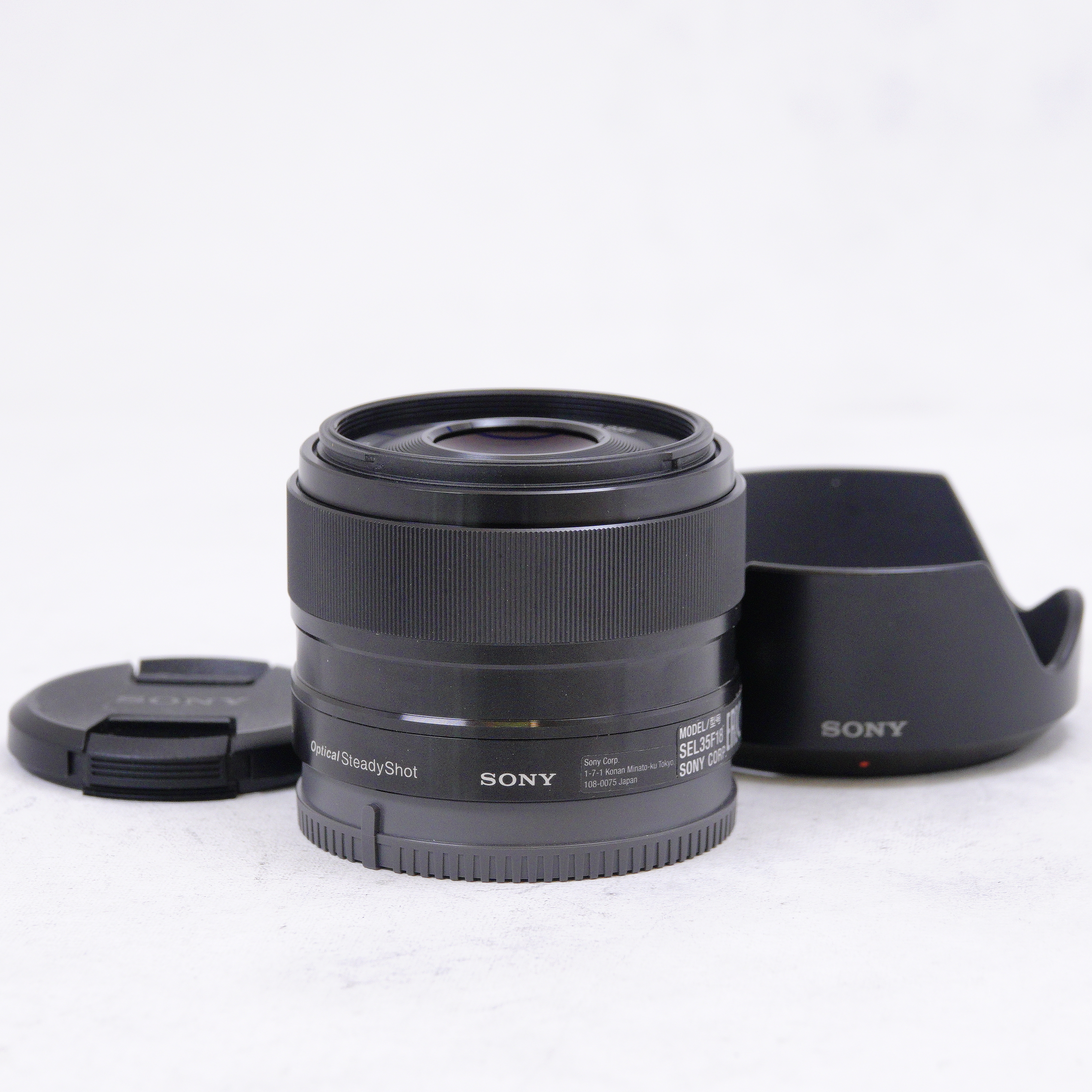 Lente Sony E 35mm f/1.8 OSS - Usado