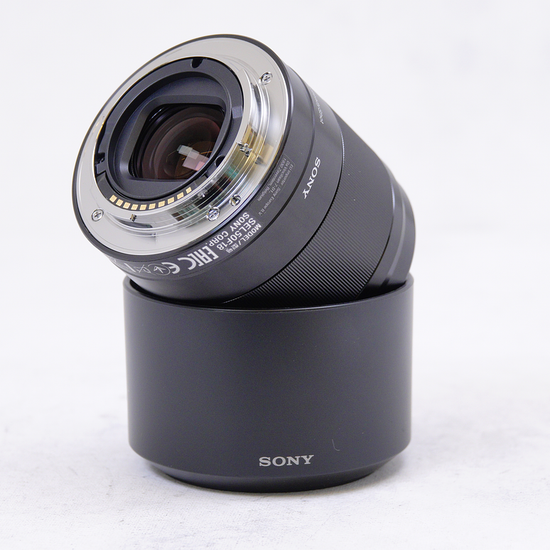 Lente Sony E 50mm f/1.8 OSS (negro) - Usado 4