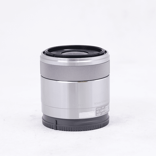 Sony E 30mm f/3.5 Macro - Usado 2