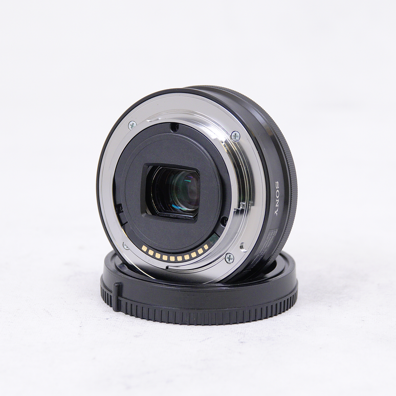 Sony E 20mm f/2.8 Pancake - Usado 4