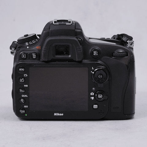 Nikon D600 DSLR Camara (Cuerpo) con accesorios - Usado