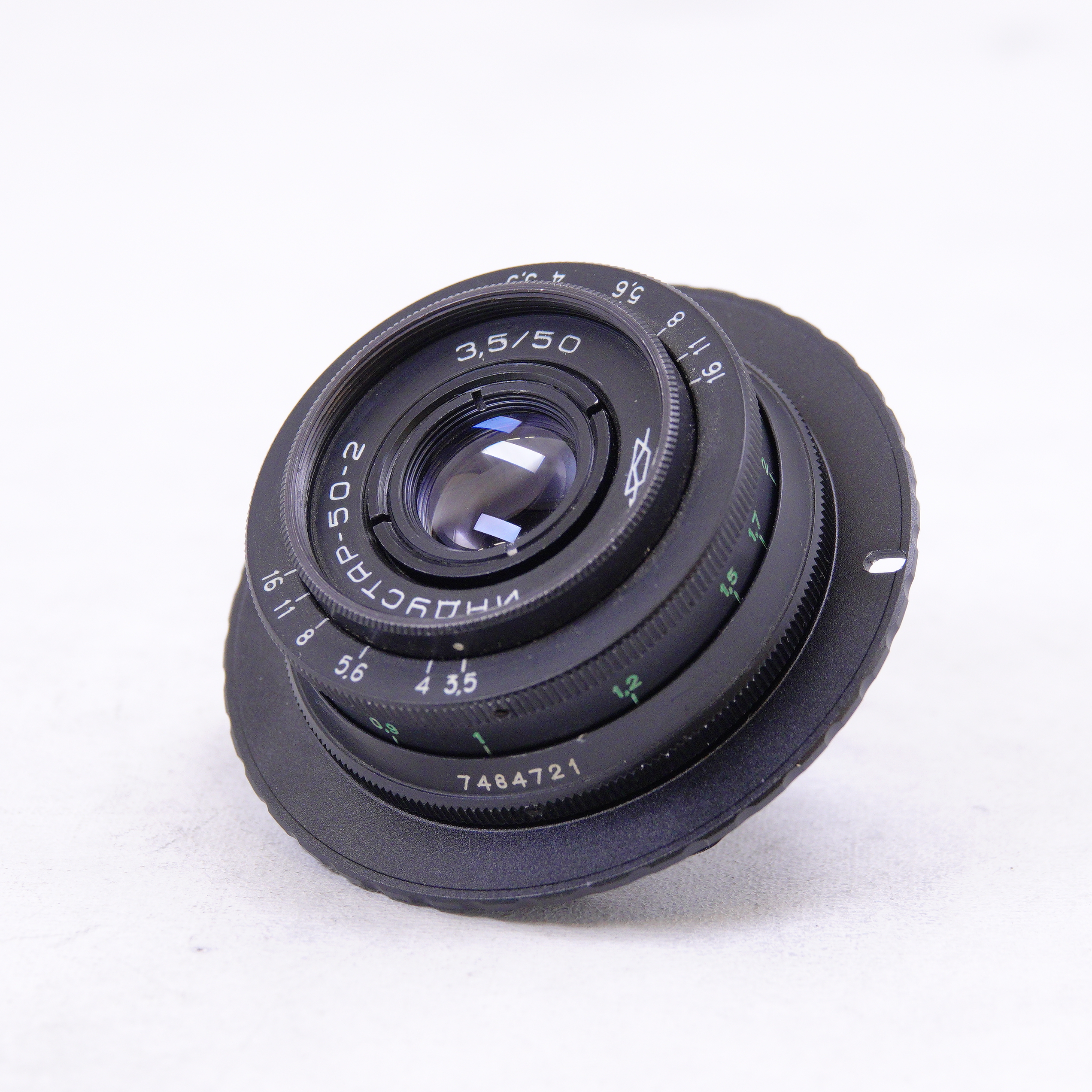 Lente Industar 50-2 f3.5 con adaptador M42 a Canon EF - Usado