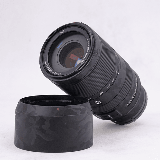 Sony E 70-350mm f/4.5-6.3 G OSS con Skin Protector - Usado  3