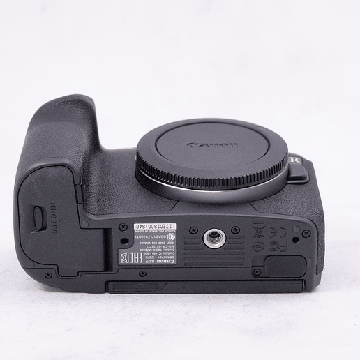 Canon EOS R más bolso de transporte y accesorios - Usado 11