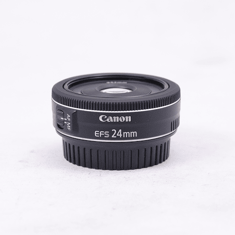 Canon EF-S 24mm f/2.8 STM - Usado