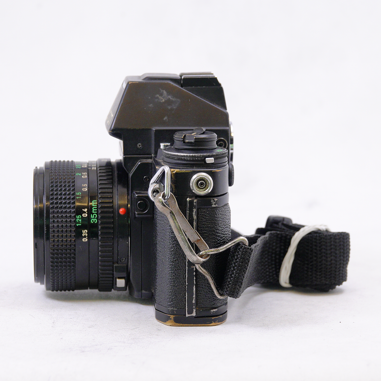 Canon F-1 con lente Canon FD 35mm f2.8 - Usado 7