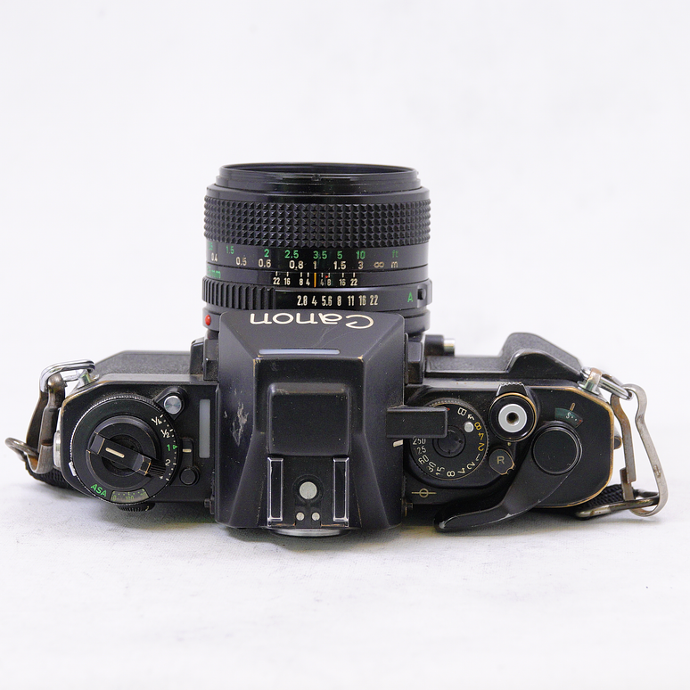 Canon F-1 con lente Canon FD 35mm f2.8 - Usado 9