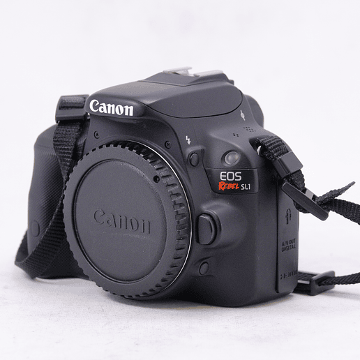 Canon EOS Rebel SL1 incluye bolso y accesorios - Usado 9