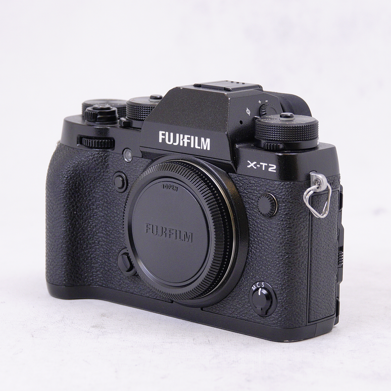 FUJIFILM X-T2 (Cuerpo) en caja original más accesorios - Usado 9